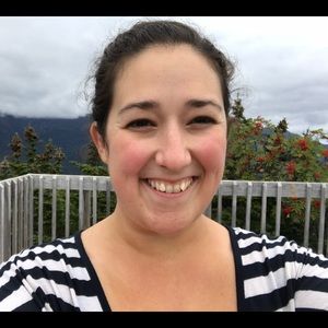 Meet your Posher, Julie